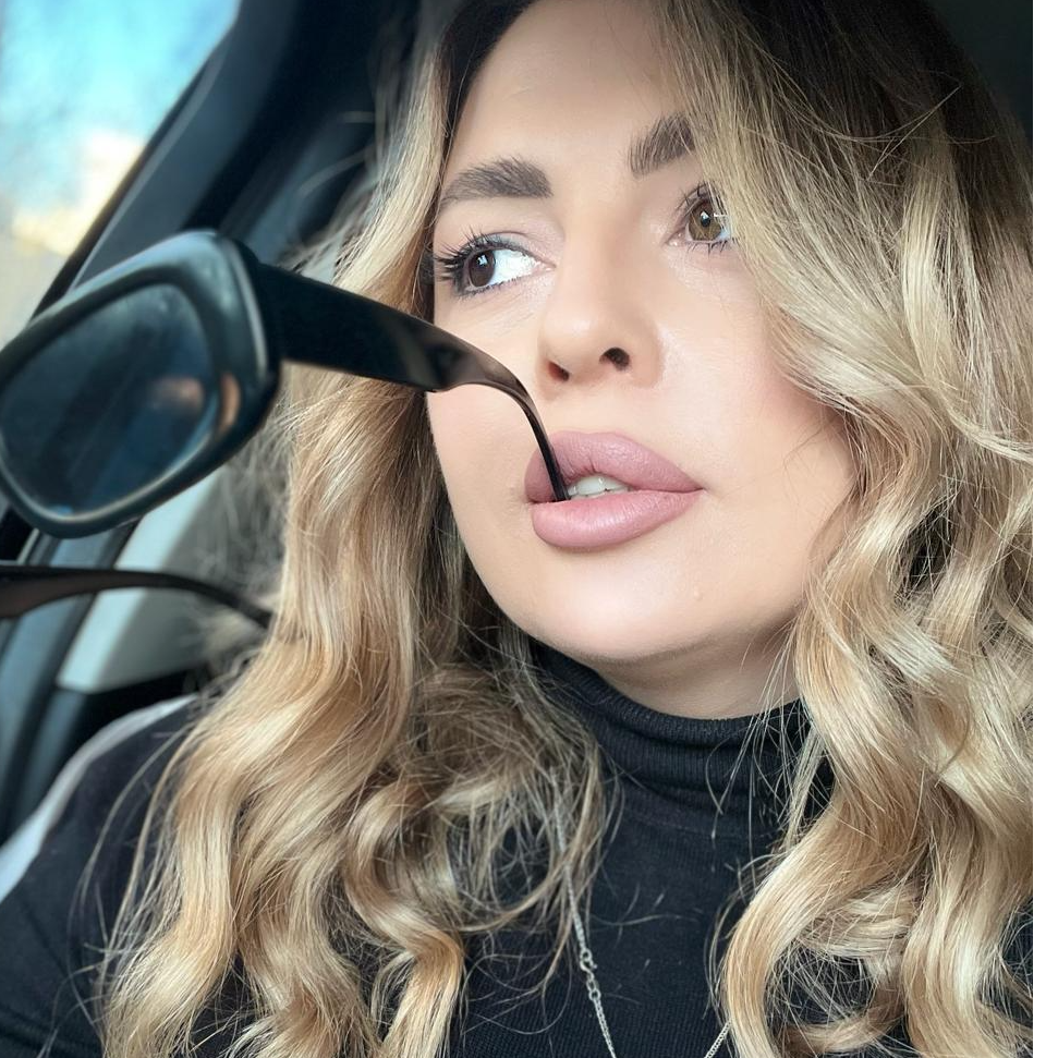 Александра Рейзлер