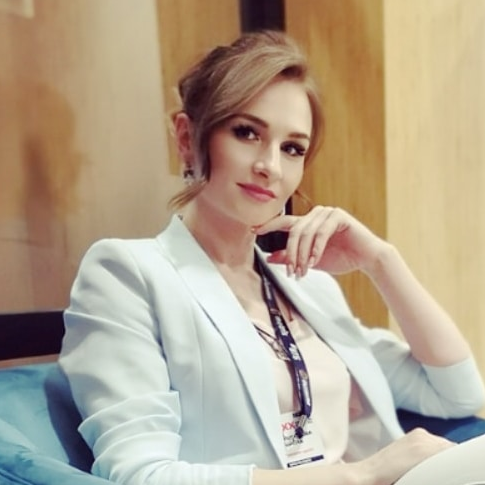 Ирина Долгополова