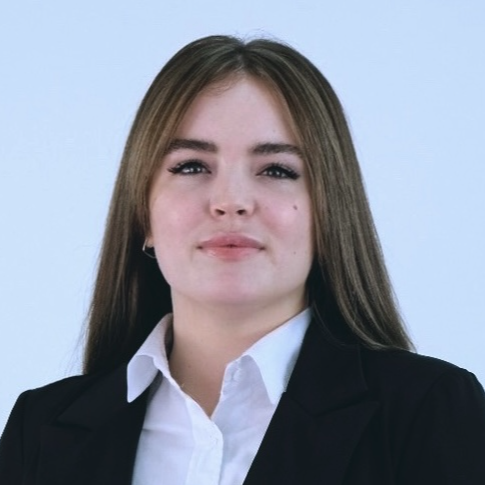 Анастасия Плотникова
