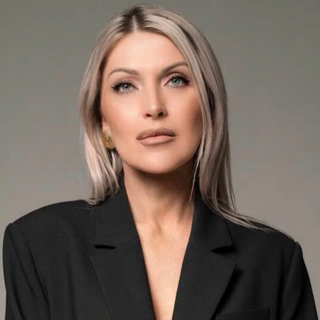 Елена Милютина