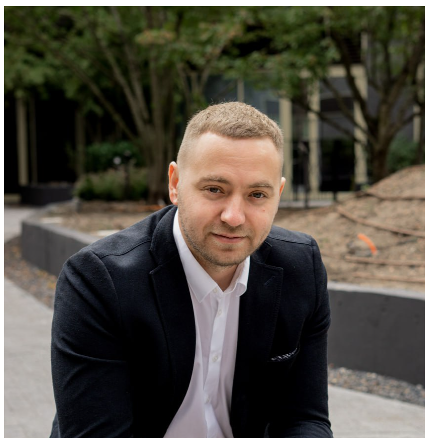 Иван Олейник