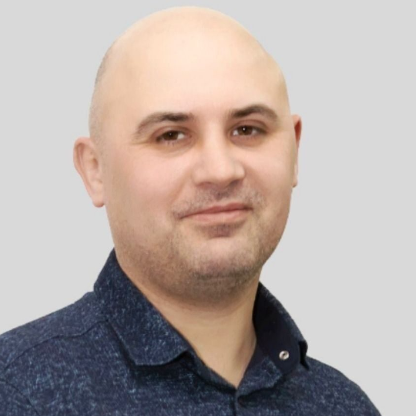 Сергей Новиков