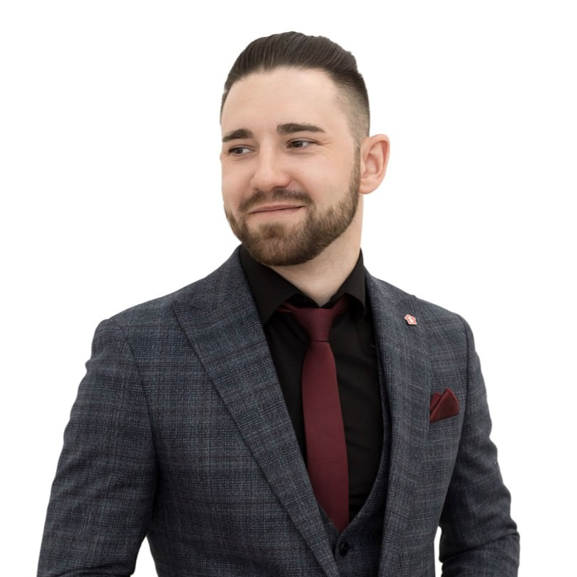 Артем Адмакин