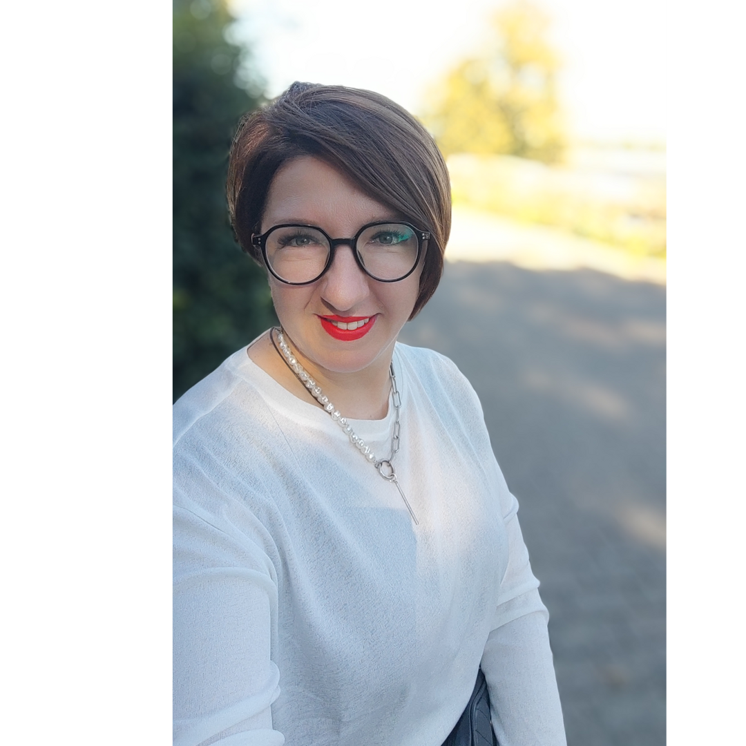 Елена Зонова
