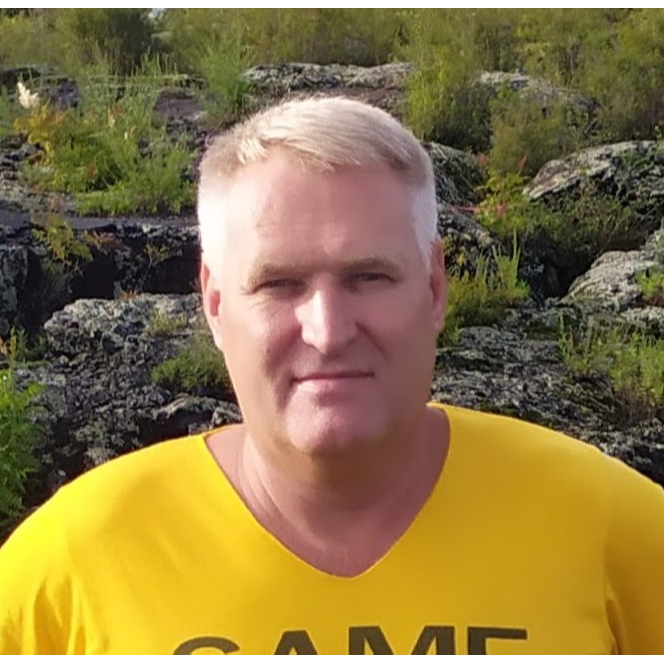 Александр Дуда
