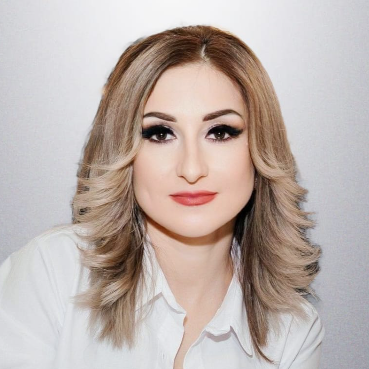 Юлия Супрунова