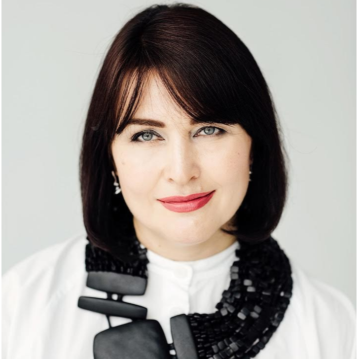 Елена Хрячкова