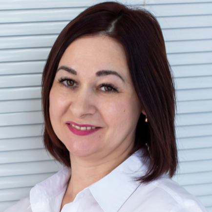 Лариса Фалькенштейн