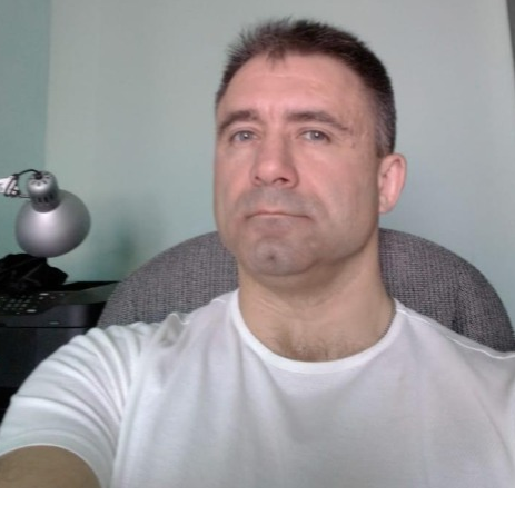 Михаил Кулешов
