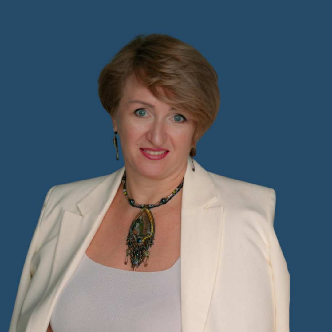 Александра Колесникова