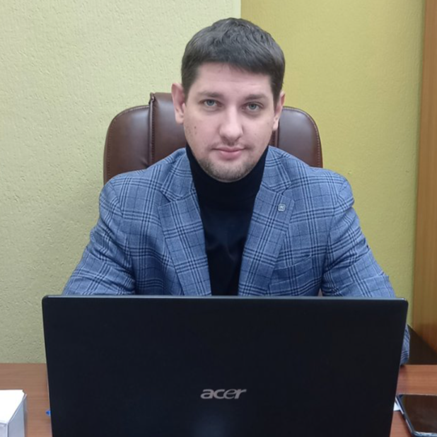 Михаил Сперов