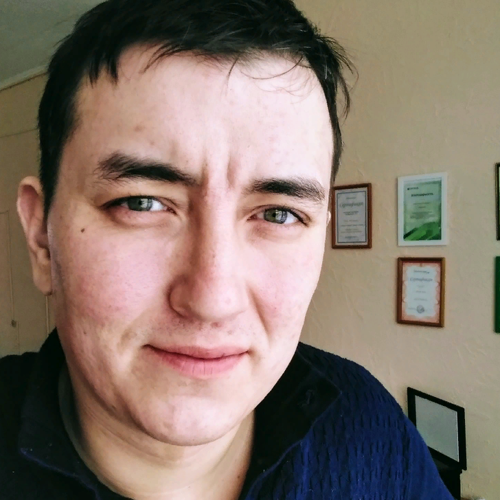 Вадим Ларионов