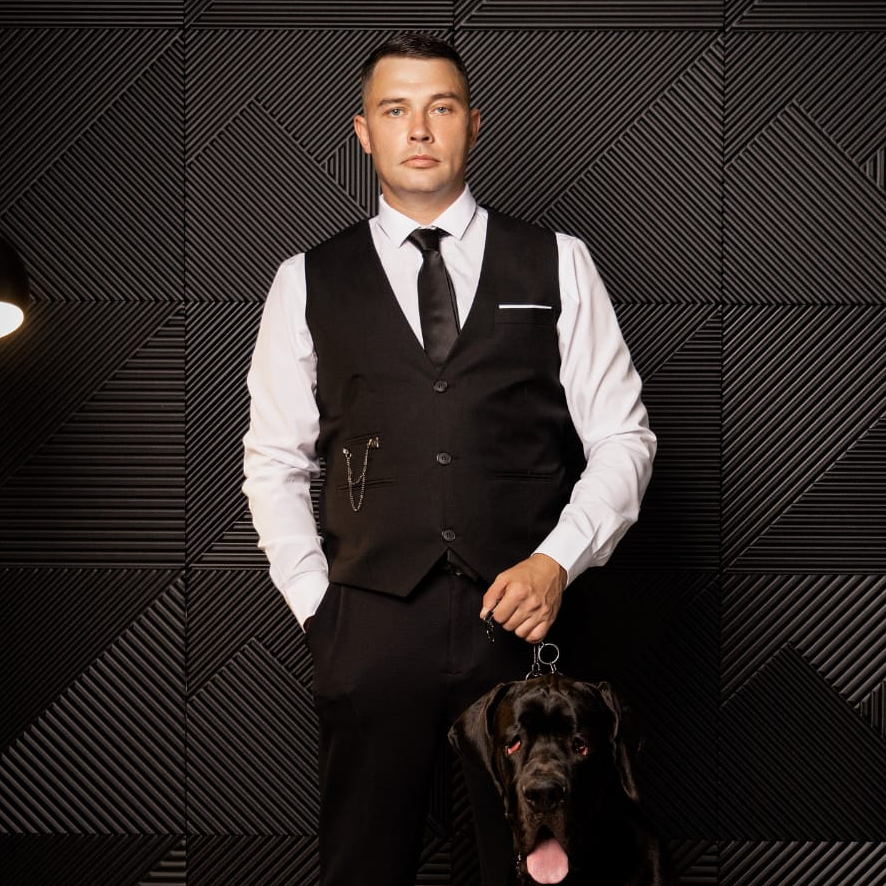 Антон Лосев