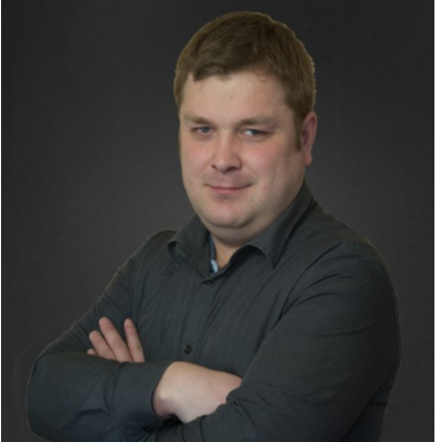 Александр Комаров