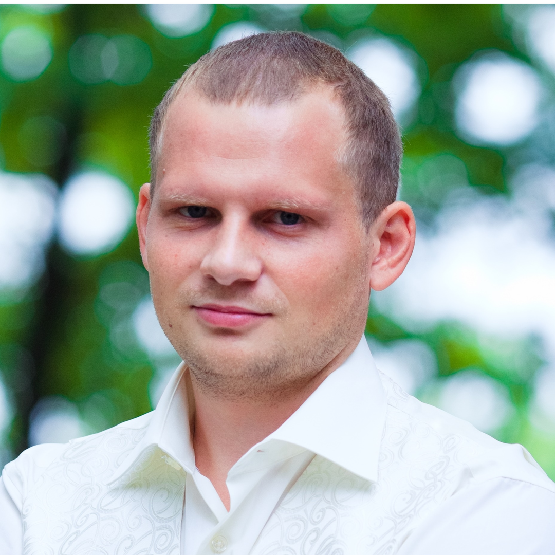 Денис Сидорович