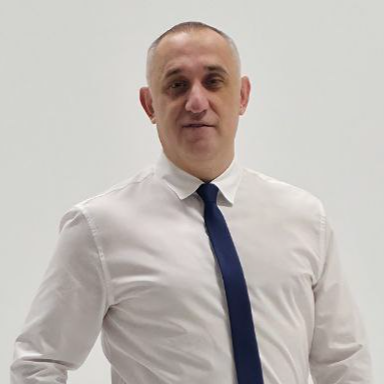 Роман Морозов