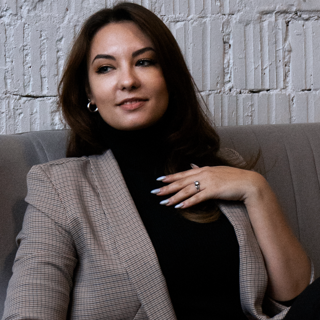 Юлия Аптукаева