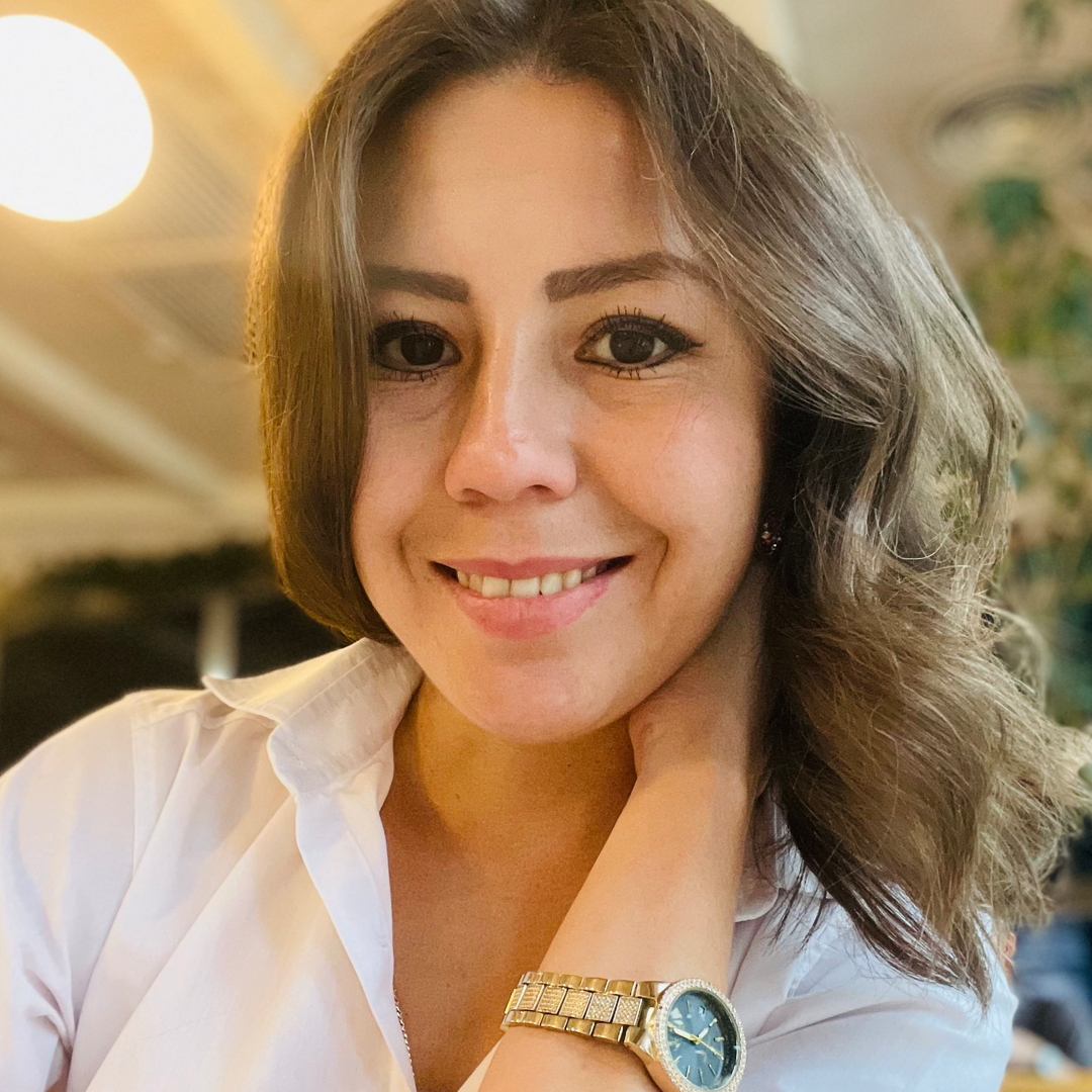 Эльмира Айназарова