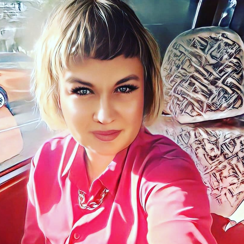 Яна Гусева