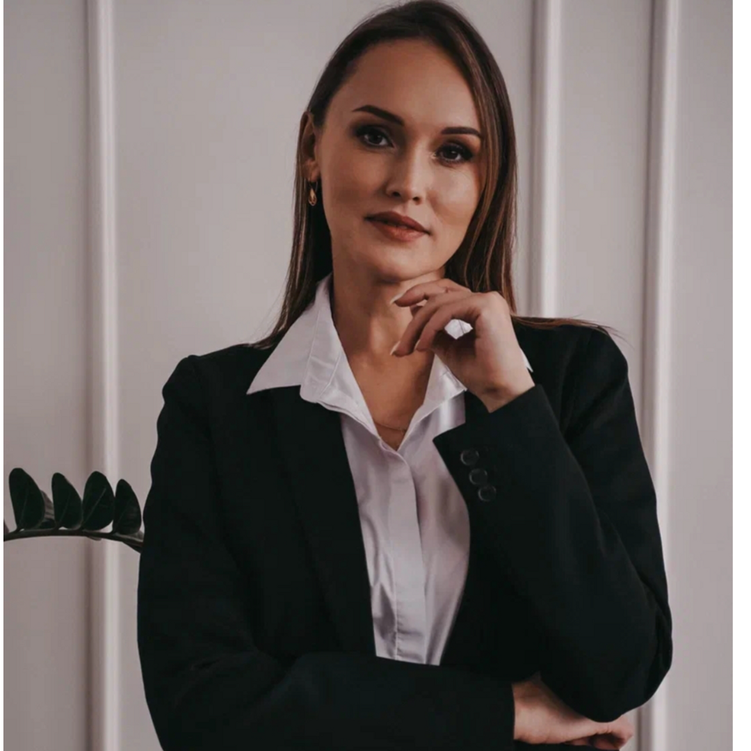 Анна Абалакова