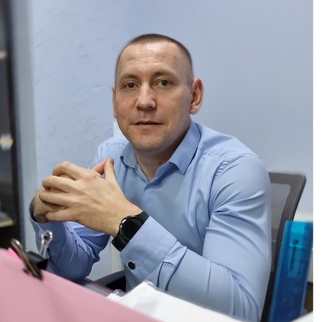 Евгений Новиков