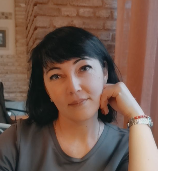 Елена Гусейнова