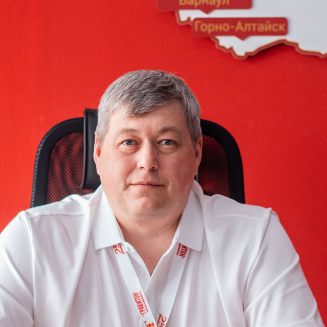 Павел Иванов