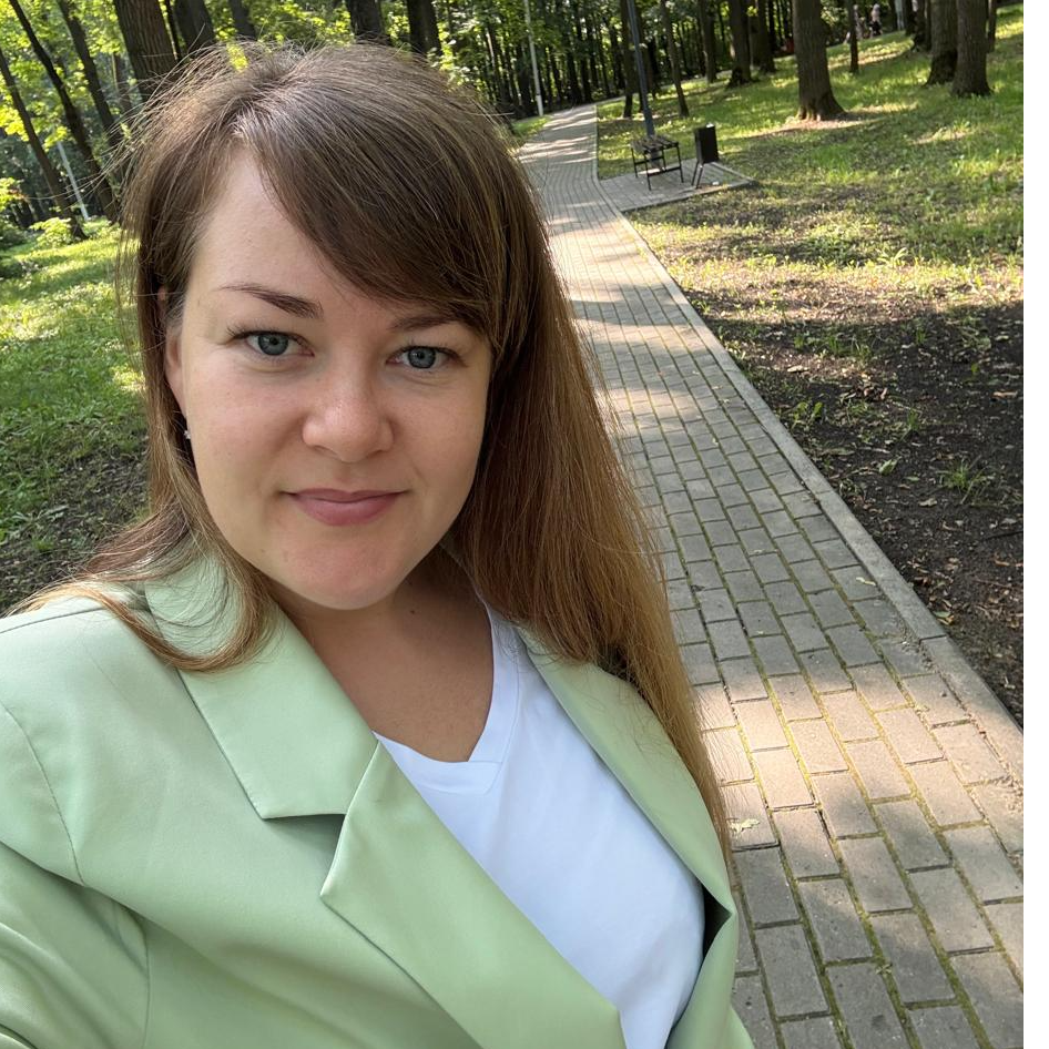 Светлана Захарова