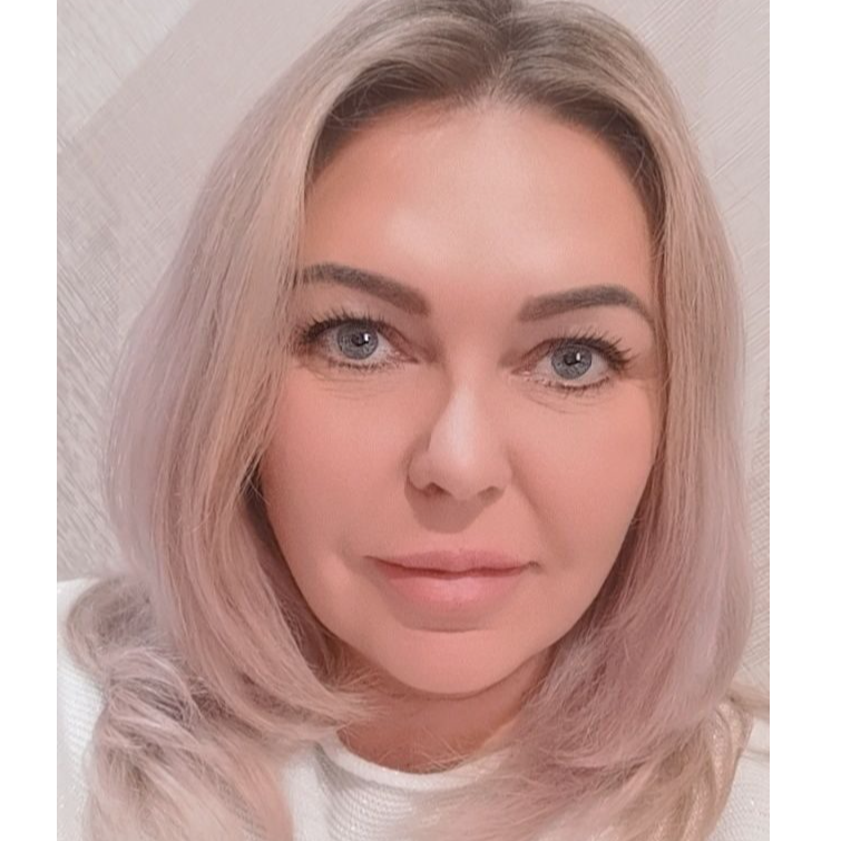 Евгения Табакова