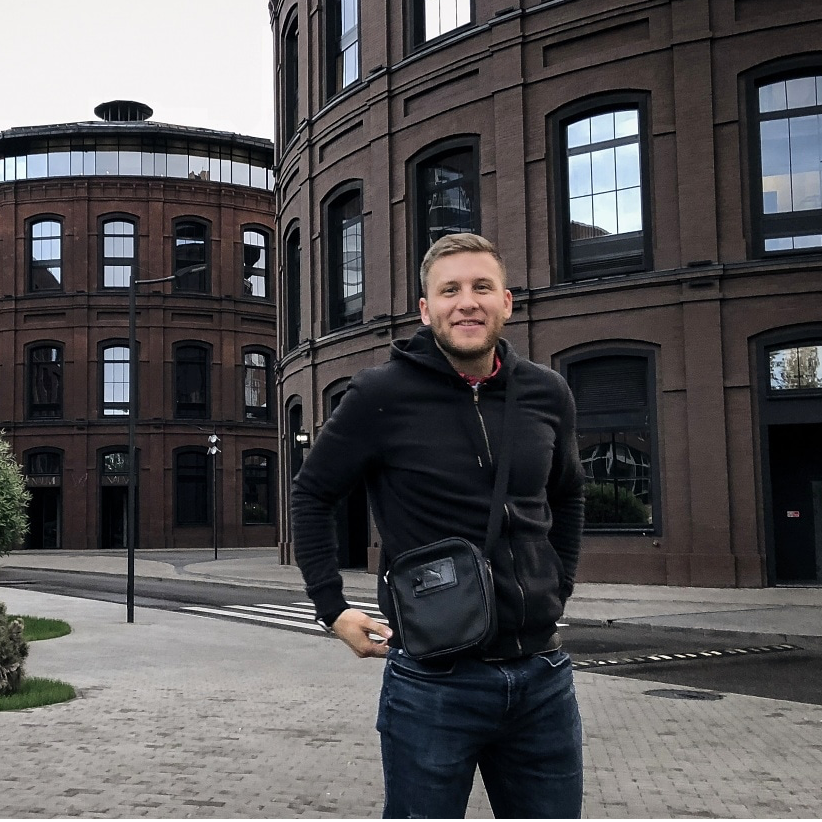 Олег Польный