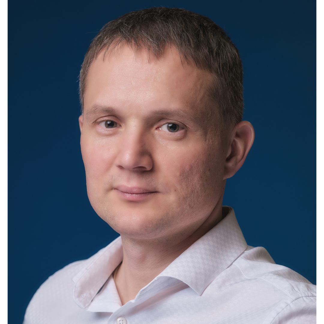Михаил Бакин