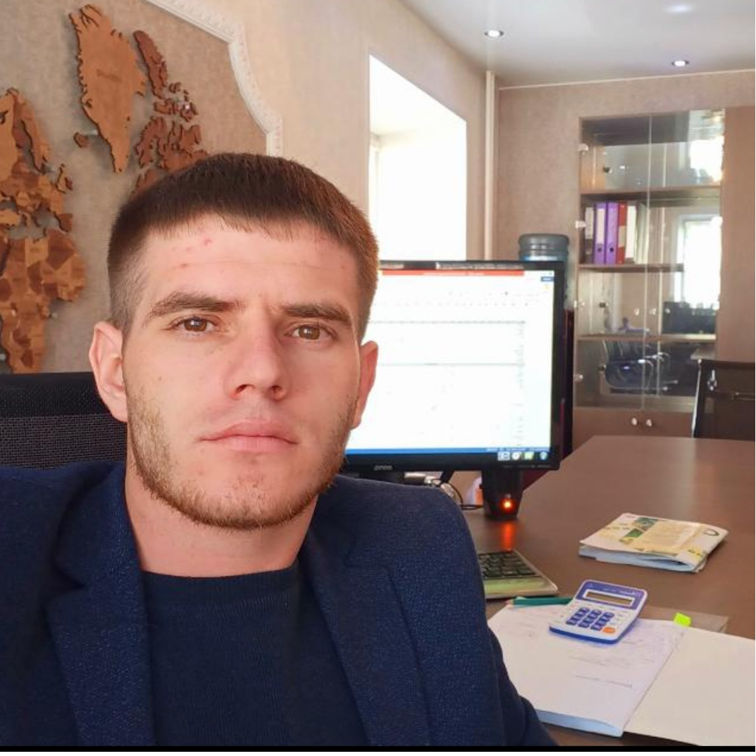 Андрей Гришин