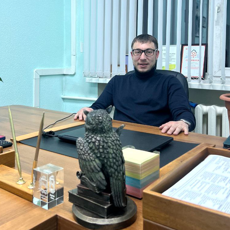 Евгений Артющенко