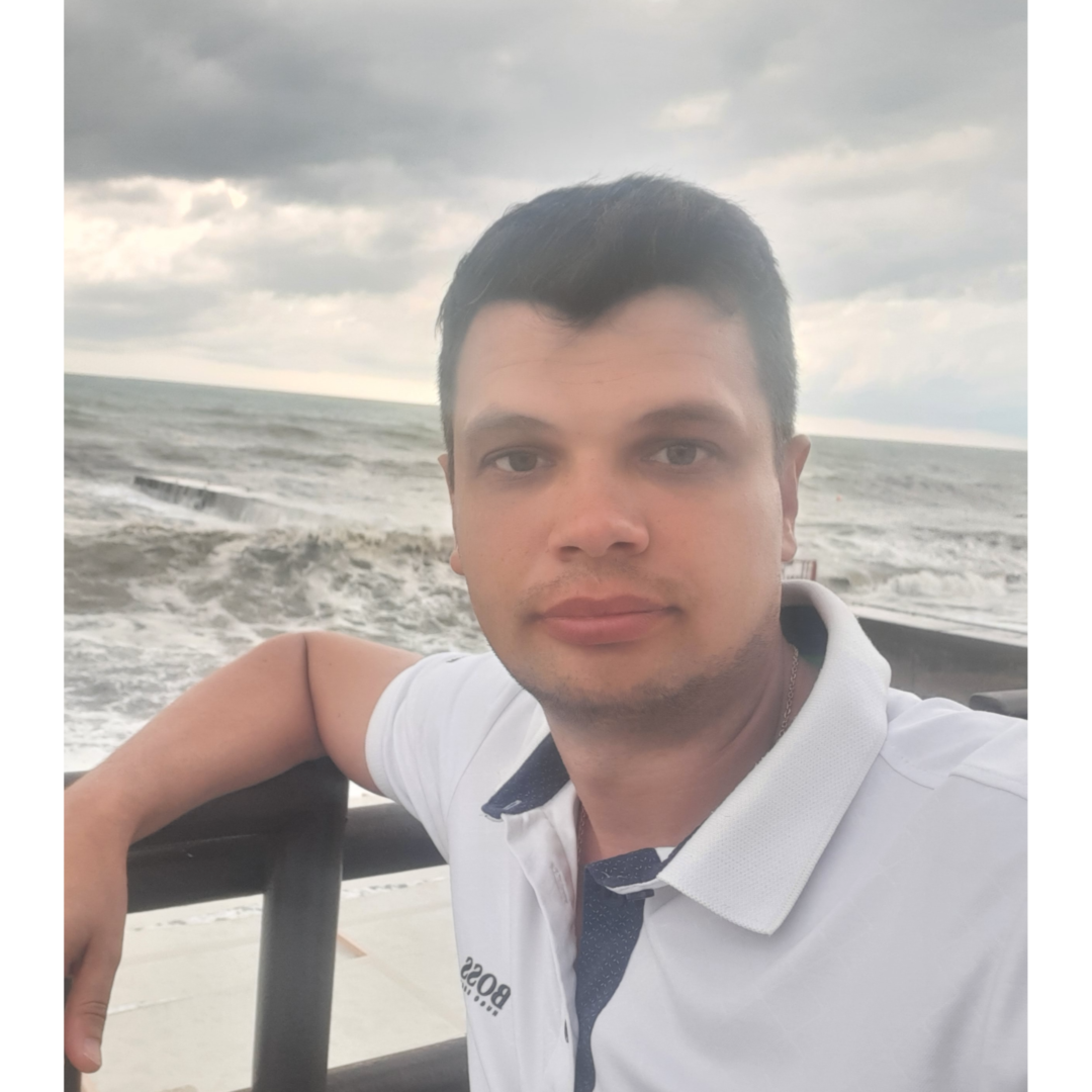 Роман Луков