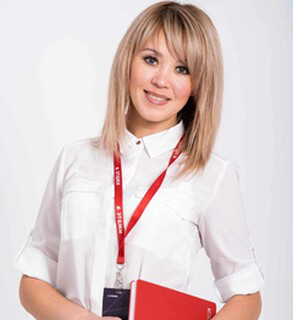 Елена Салахова