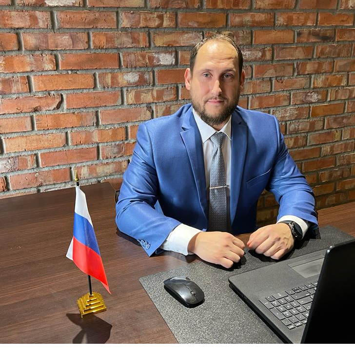 Дмитрий Попов