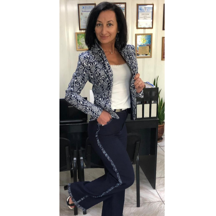 Елена Кузьменко
