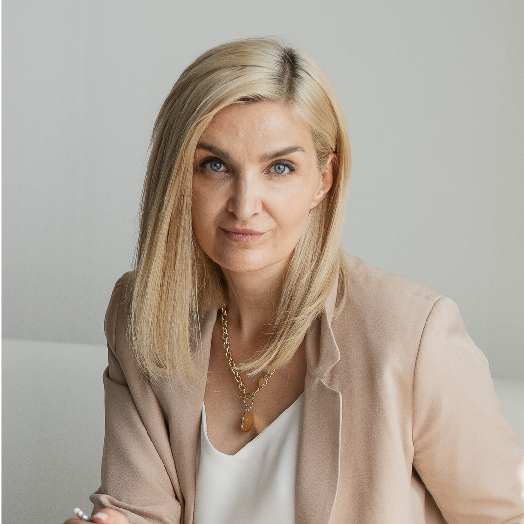 Алина Николаева