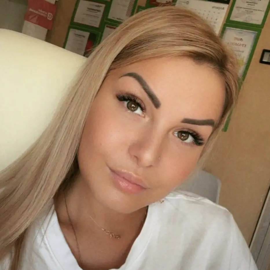 Алена Забабурина