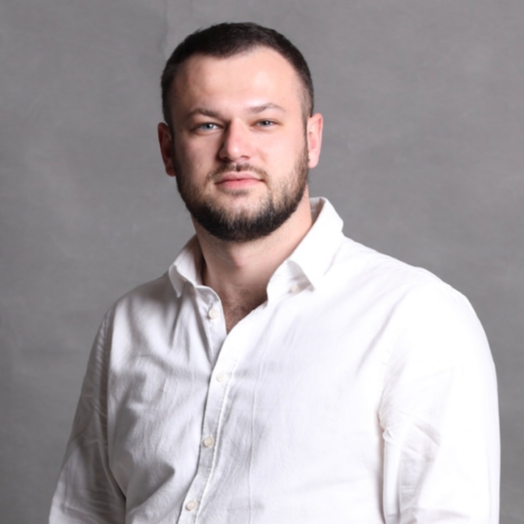 Артем Бараболя