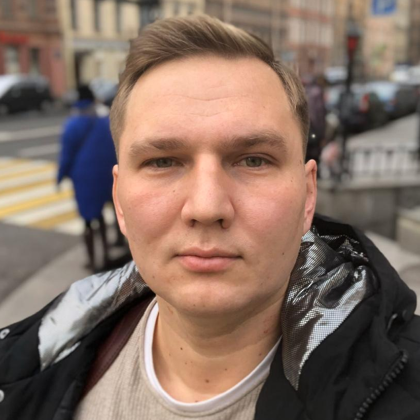 Евгений Семенов