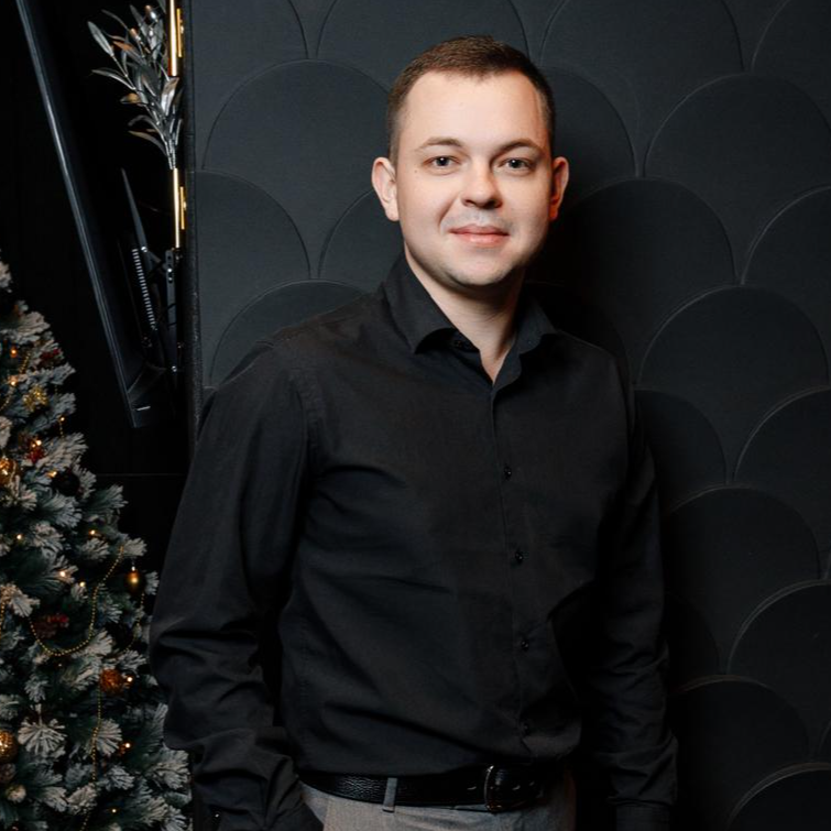 Роман Авдеев