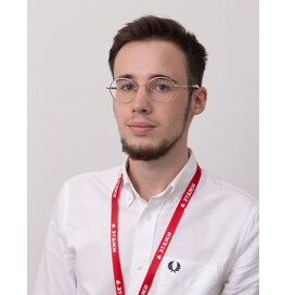 Руслан Омаров
