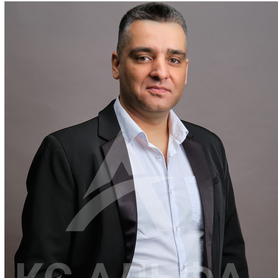 Григорий Папанага