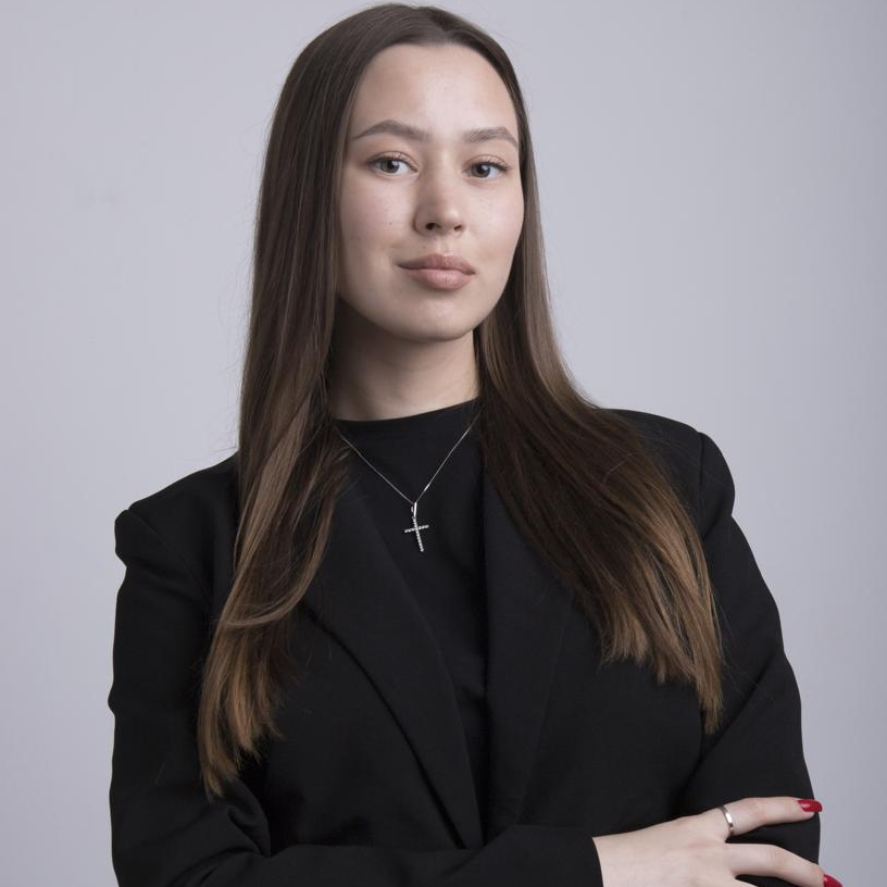 Юлия Монахова