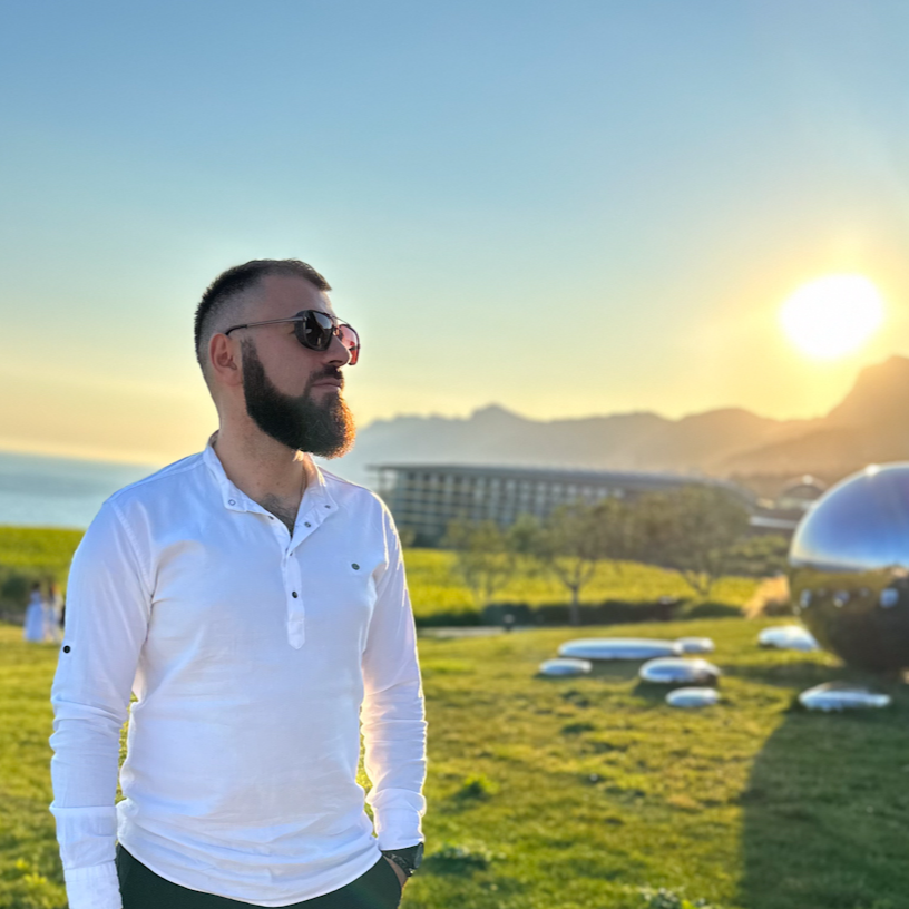 Самвел Енгоян