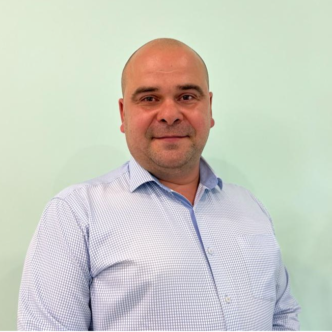 Андрей Плетнев