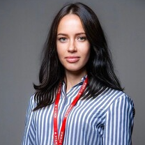Александра Суханова
