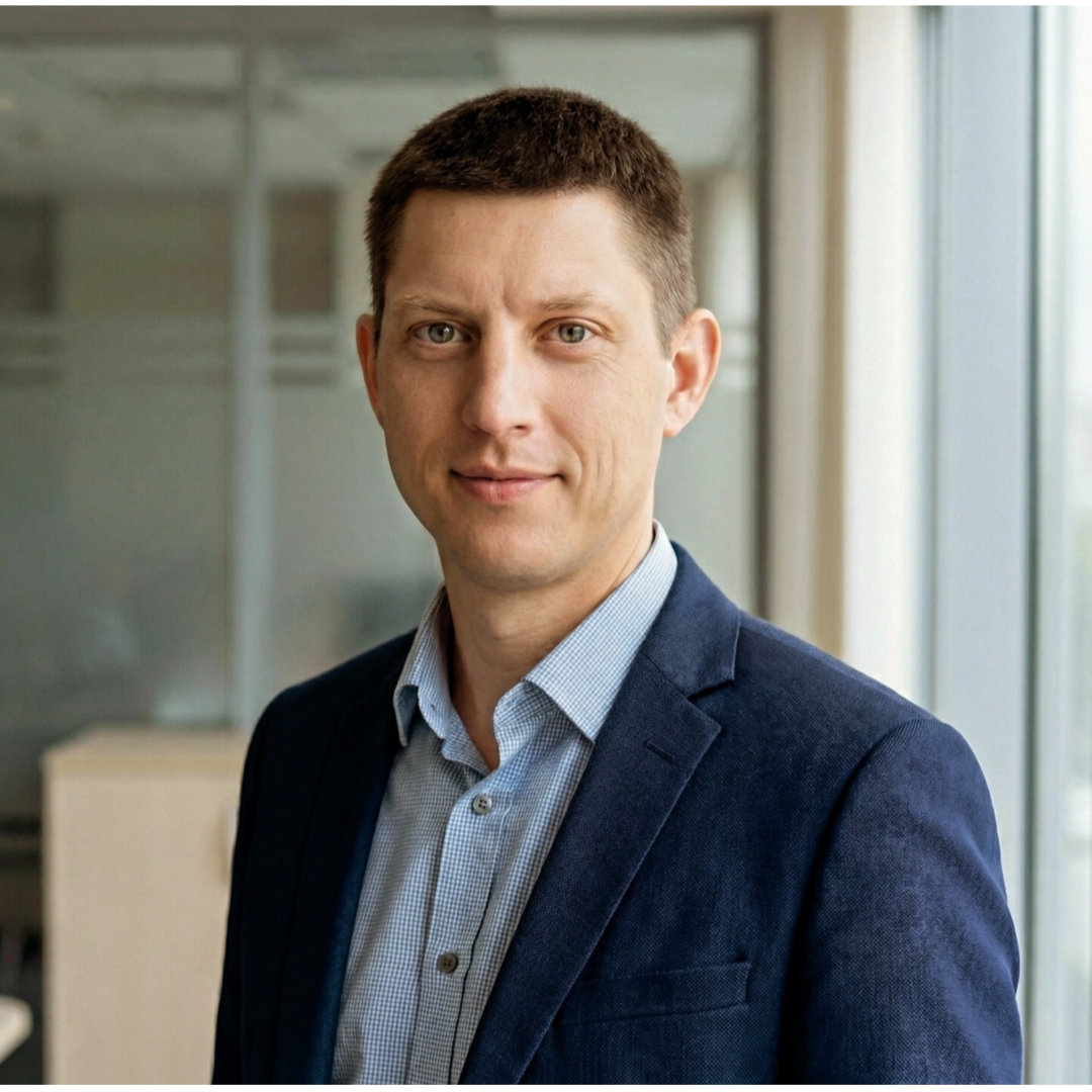 Александр Боровик