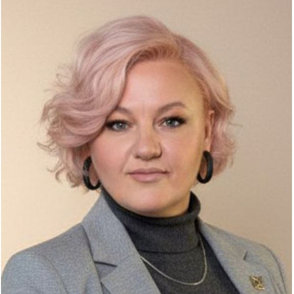 Елена Позднякова